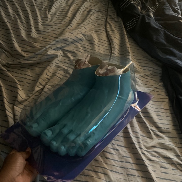 Imran Potato Caveman Slippers Rare SoldOut 1 Left One Size fits all BRAND NEW - Picture 2 of 5